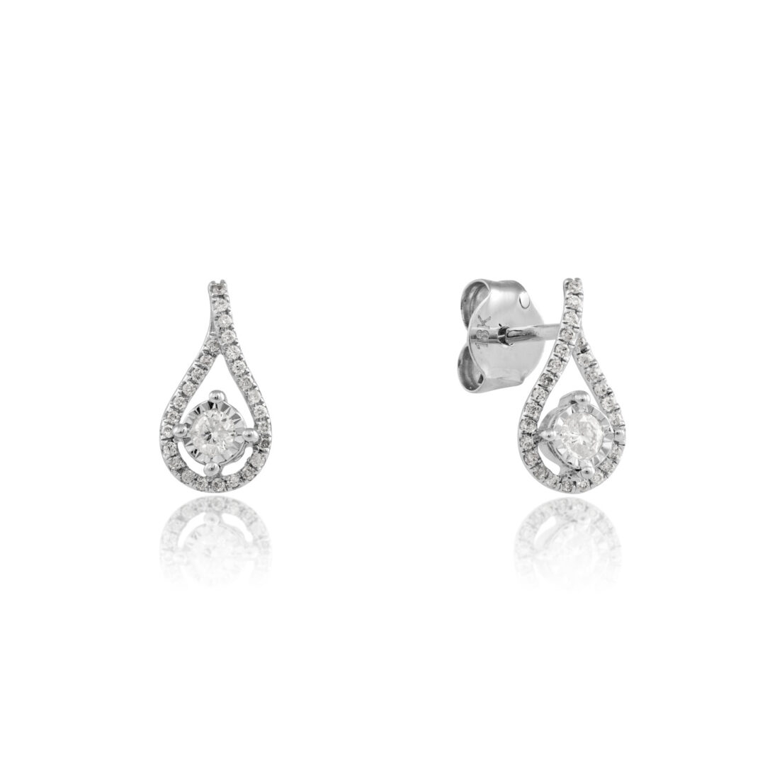 18ct White Gold & Diamond tear shape earrings