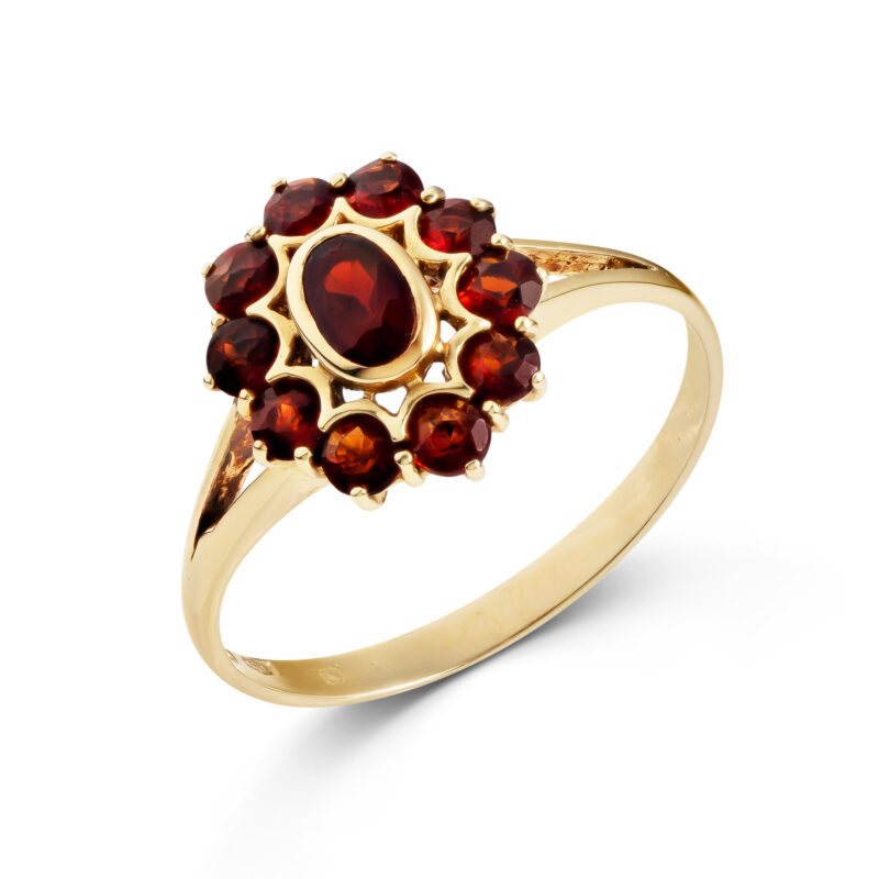 Pre-Owned 18ct Gold Garnet Cluster Ring
