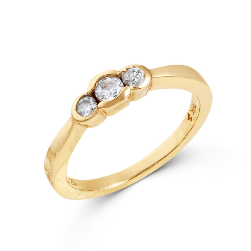 Pre-Owned 18ct Gold Three Stone Diamond Ring