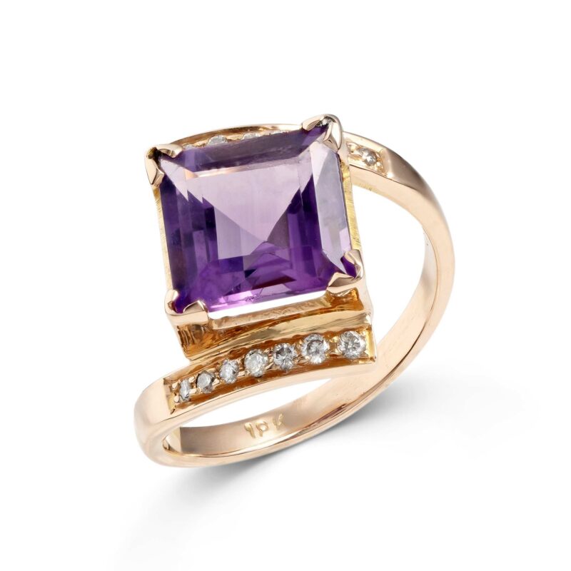 Pre-Owned 18ct Gold Amethyst & Diamond Ring