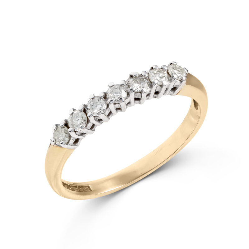 Pre-Owned 9ct Gold seven Stone Diamond Ring