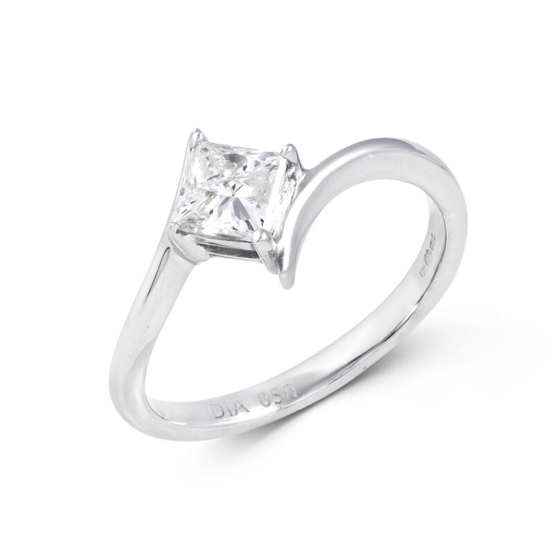 Pre-Owned 18ct White Gold Diamond Solitaire Ring