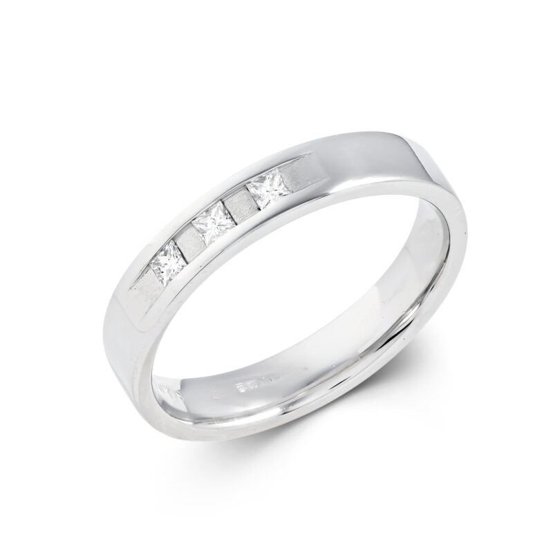 Pre-Owned 18ct White Gold Diamond Band