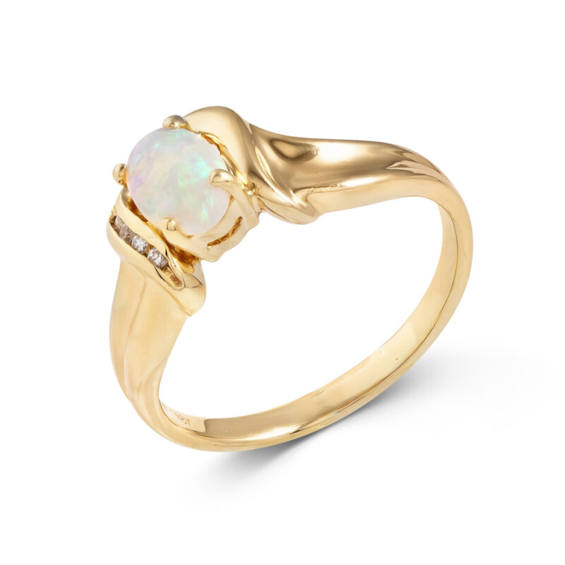 Pre-Owned 18ct Gold Opal & Diamond Ring